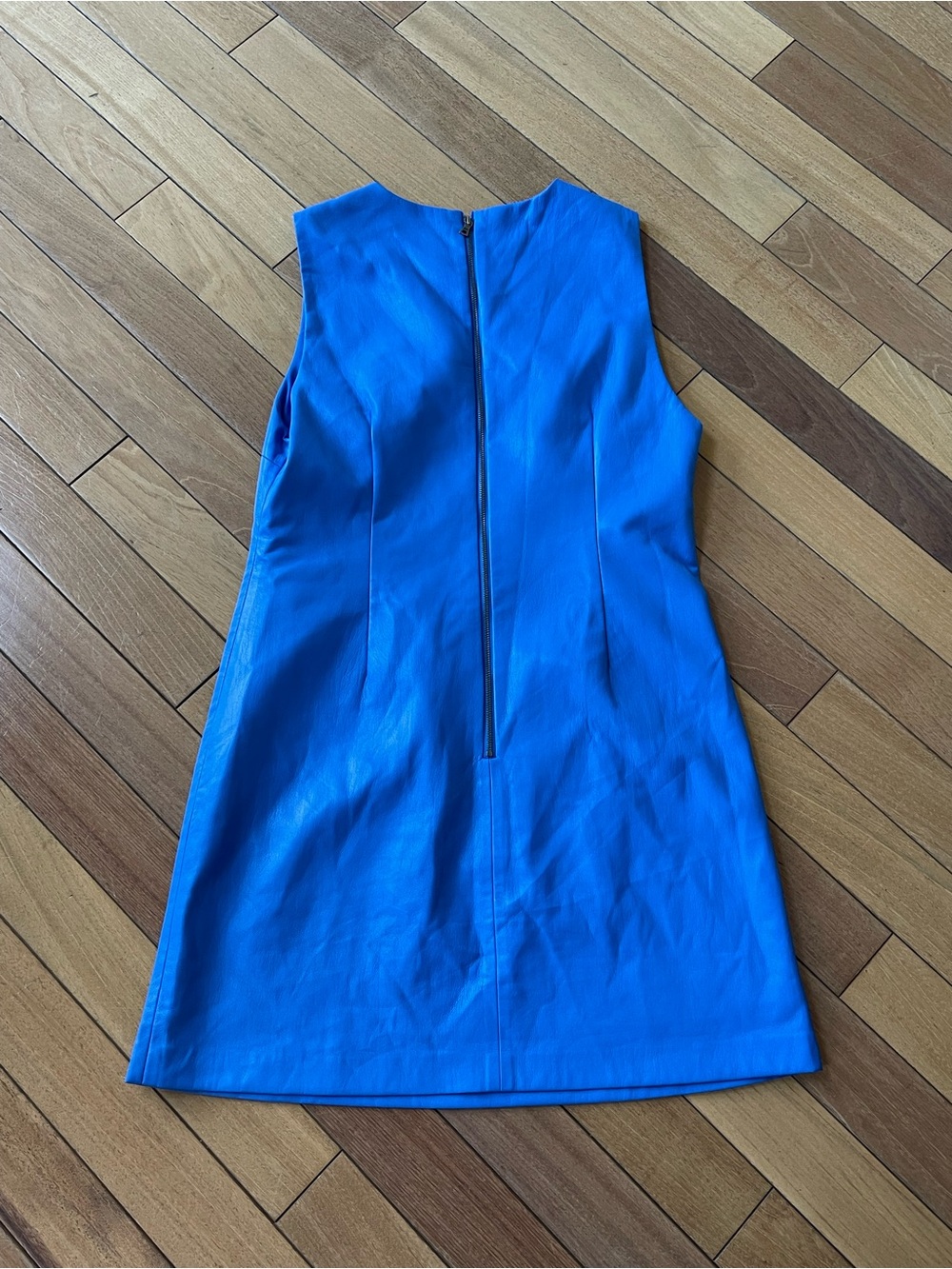 Alice + Olivia Coley Palace Blue Vegan Leather Shift Dress Size 12 Edgy - Picture 6 of 13